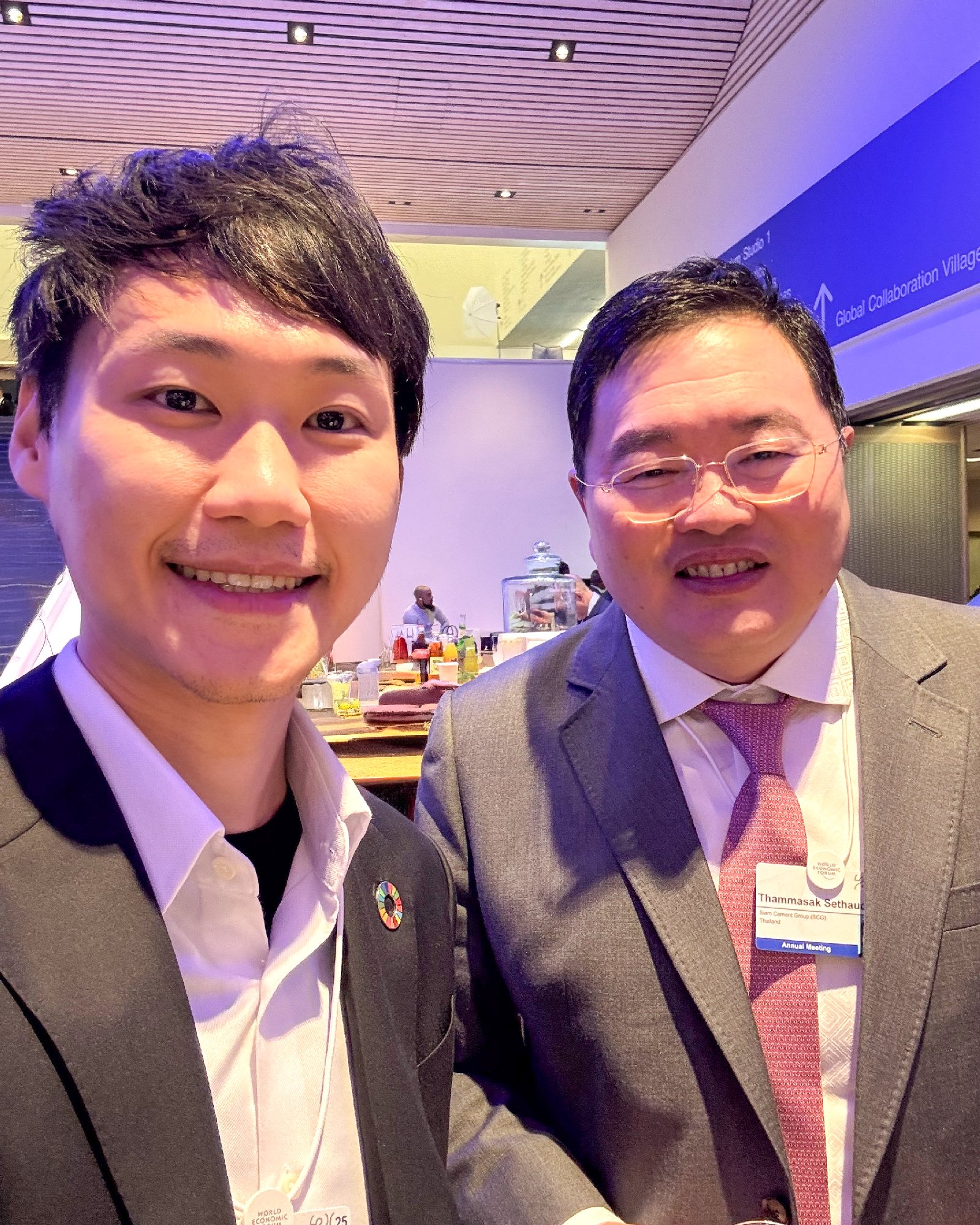 นับว่าเป็นอีกหนึ่งปีที่ผมได้พบกับคุณธรรมศักดิ์ เศรษฐอุดม President and CEO ของบริษัทปูนซิเมนต์ไทย จำกัด (มหาชน) ภายในงาน World Economic Foru…