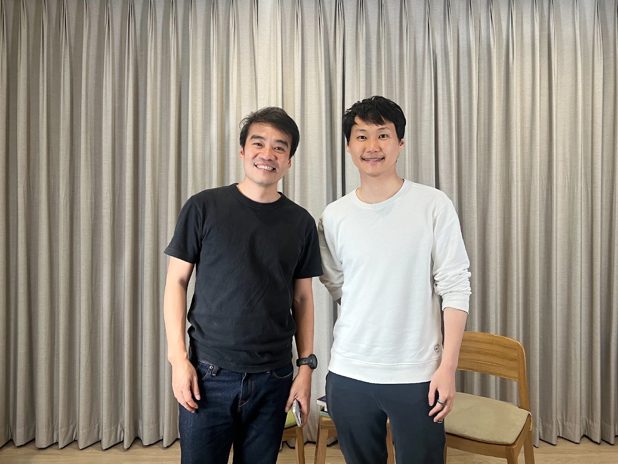 เบื้องหลังรายการ "แปดบรรทัดครึ่ง" โดยผมได้มีโอกาสร่วมแลกเปลี่ยนมุมมองความคิดเกี่ยวกับการบริหาร กลยุทธ์ และวิธีการรับมือ Disruption ต่าง ๆ ใน…