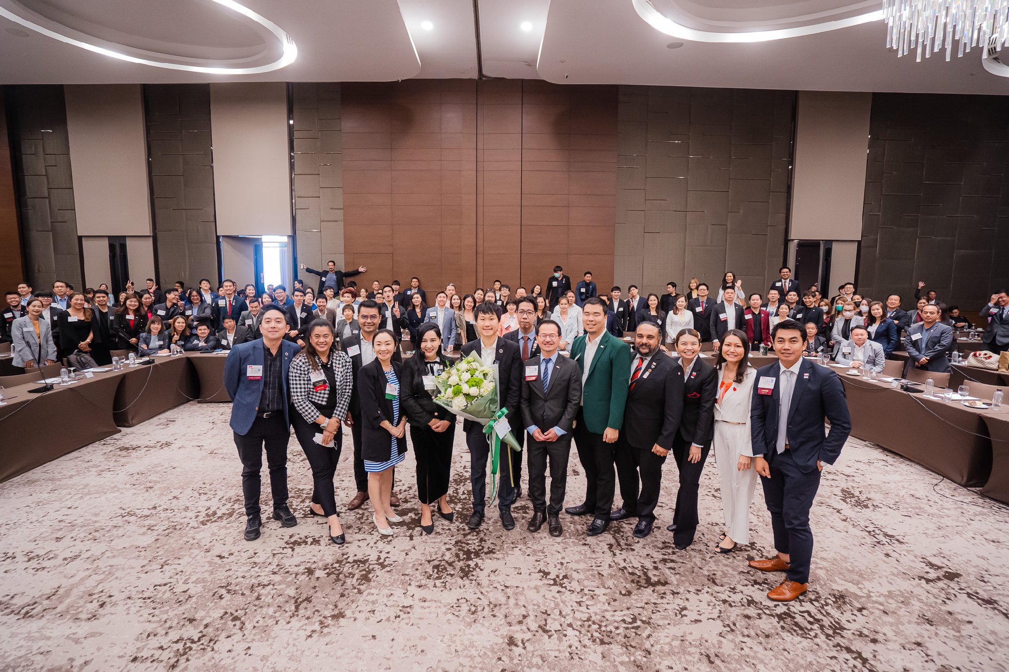 ขอขอบคุณ BNI Unique ที่ให้เกียรติเชิญผมไปร่วมแชร์ไอเดียเกี่ยวกับการดำเนินธุรกิจ Startup ภายใต้หัวข้อ "FROM IDEAS TO REALITY: EXPLORING THE W…