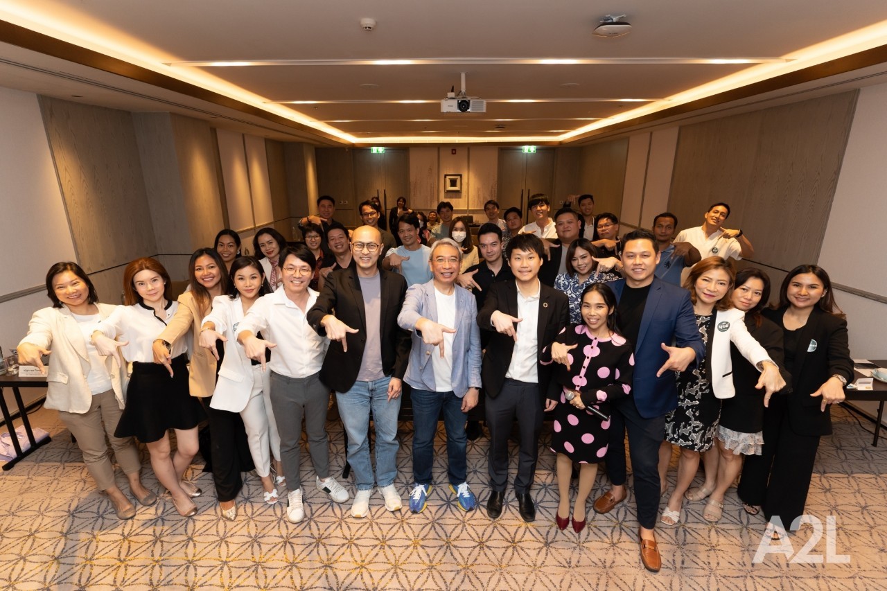 ขอขอบคุณทาง Thinkberry ที่ให้โอกาสรับเชิญผมในฐานะ Leadership Speaker เพื่อบรรยายแลกเปลี่ยนความรู้ในหัวข้อ 'What Is A Personal Leadership Bra…
