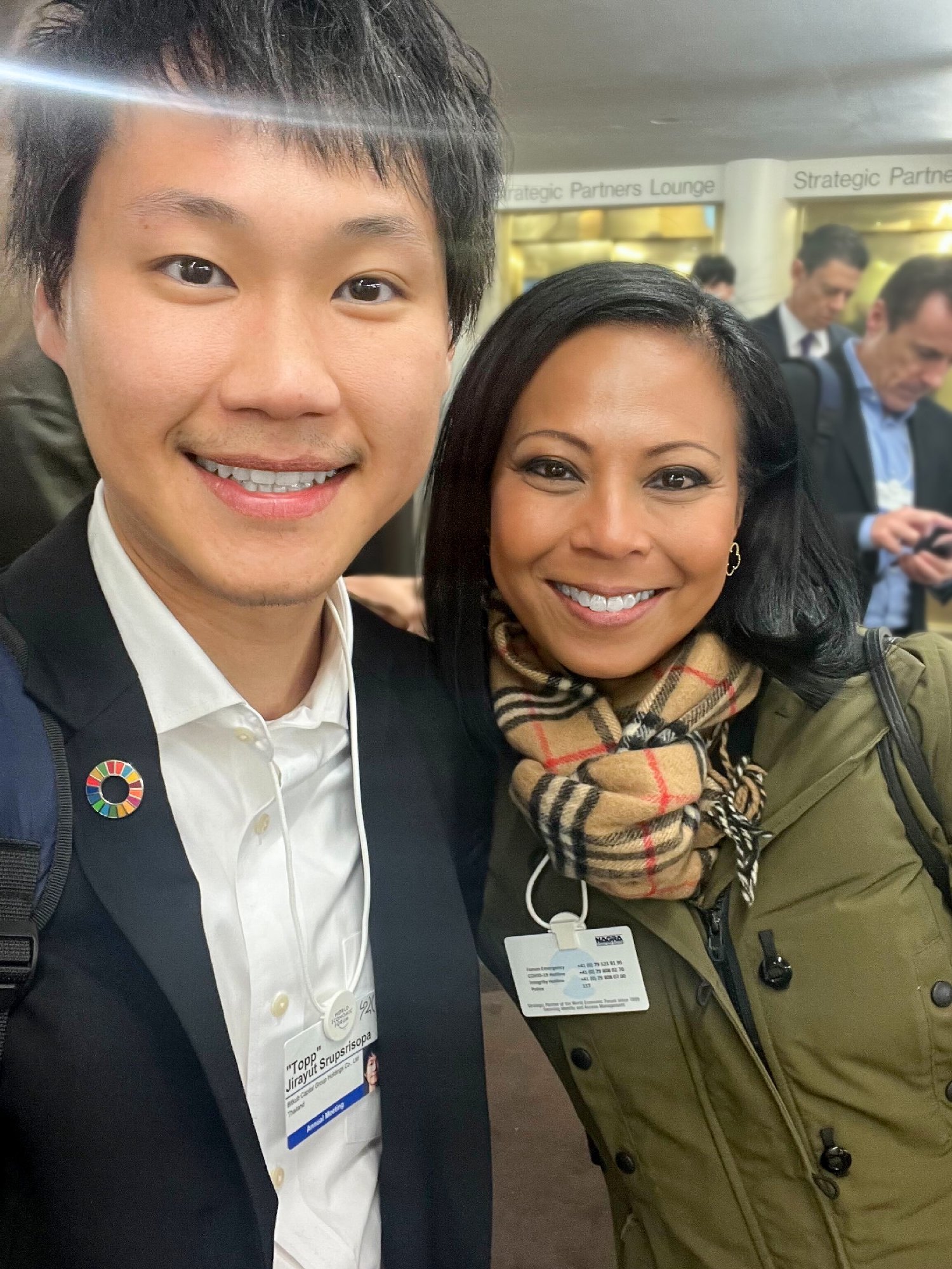 ในปีนี้ ผมรู้สึกยินดีมาก ๆ ได้พบคุณ Haslinda Amin หัวหน้านักข่าวระหว่างประเทศประจำภูมิภาคเอเชียตะวันออกเฉียงใต้ของ Bloomberg สำนักข่าวด้านกา…