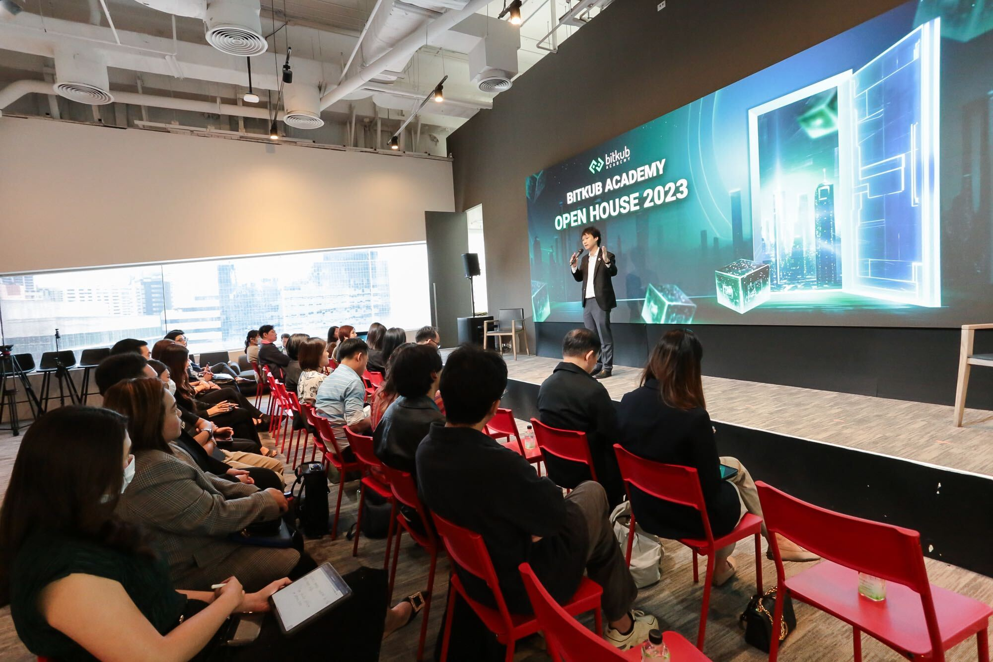 ภาพบรรยากาศ Bitkub Academy Open House 2023 เมื่อวันที่ 18 สิงหาคมที่ผ่านมา ณ Bitkub M Social ศูนย์การค้าเอ็มควอเทียร์ ขอบคุณทุก ๆ ท่านมาก ๆ…
