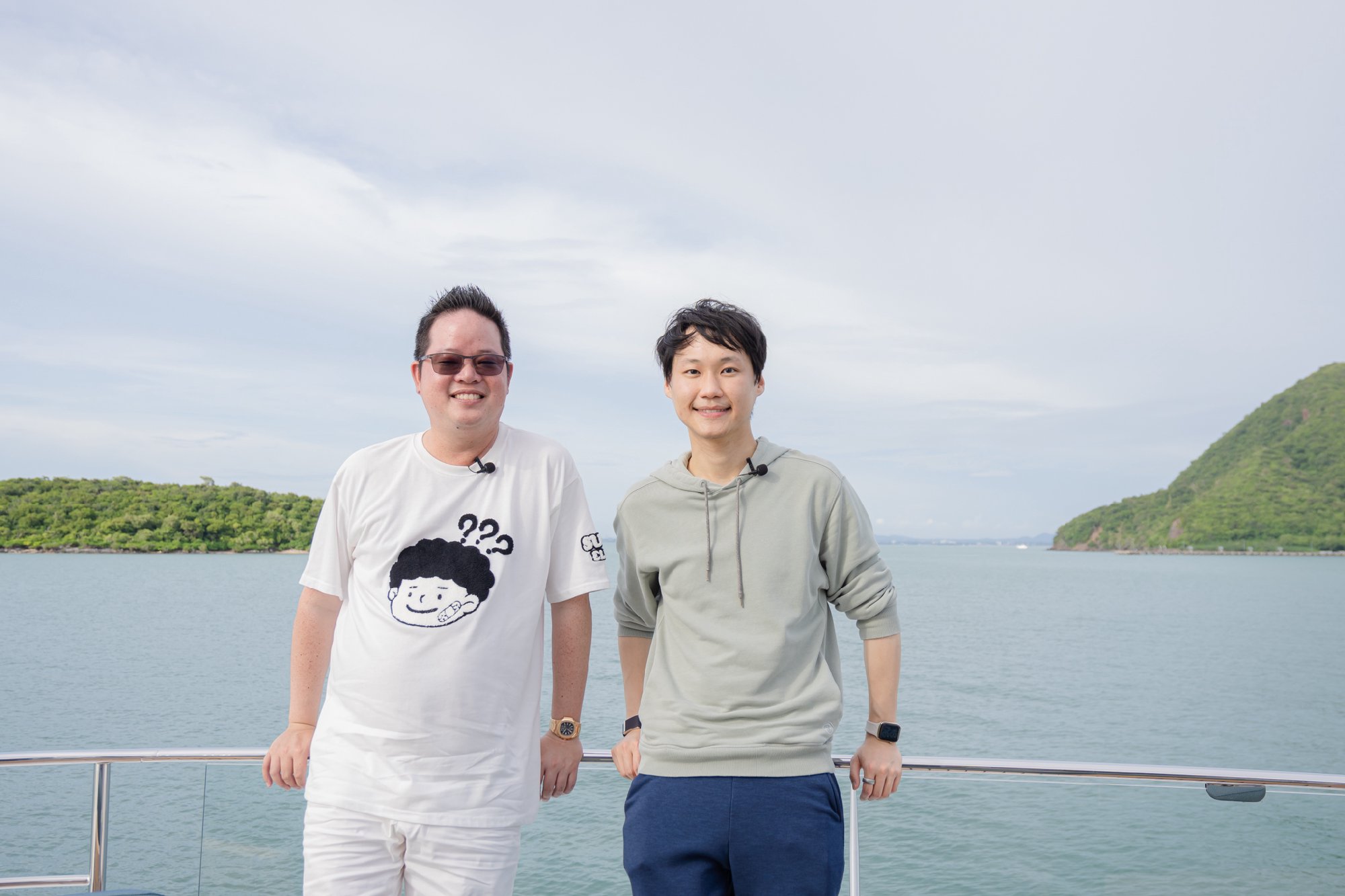 เบื้องหลัง Topp Talks Episode ที่จะถึงนี้ เตรียมพบกับคุณดิว วีรวัฒน์ โดยพวกเราจะเดินทางไปยังพัทยาเพื่อขึ้นเรือยอร์ชลำใหม่ของคุณดิวที่มีมูลค่…