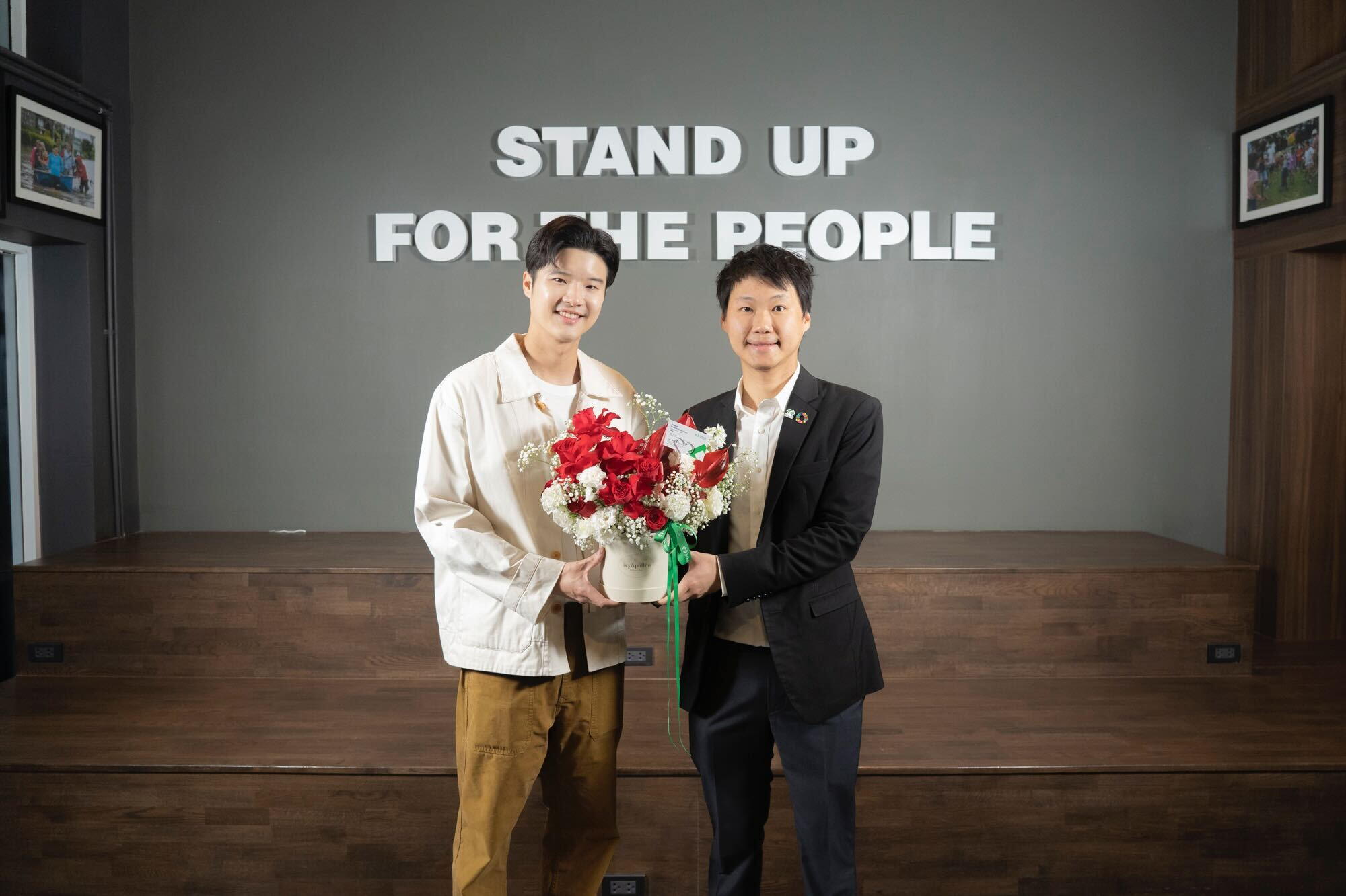 ขอแสดงความยินดีกับ THE STANDARD เนื่องในโอกาสครบรอบ 6 ปี รวมถึงขอขอบคุณ คุณเคน นครินทร์ และทีมงาน THE STANDARD ทุกท่านที่ให้การต้อนรับเป็นอย…