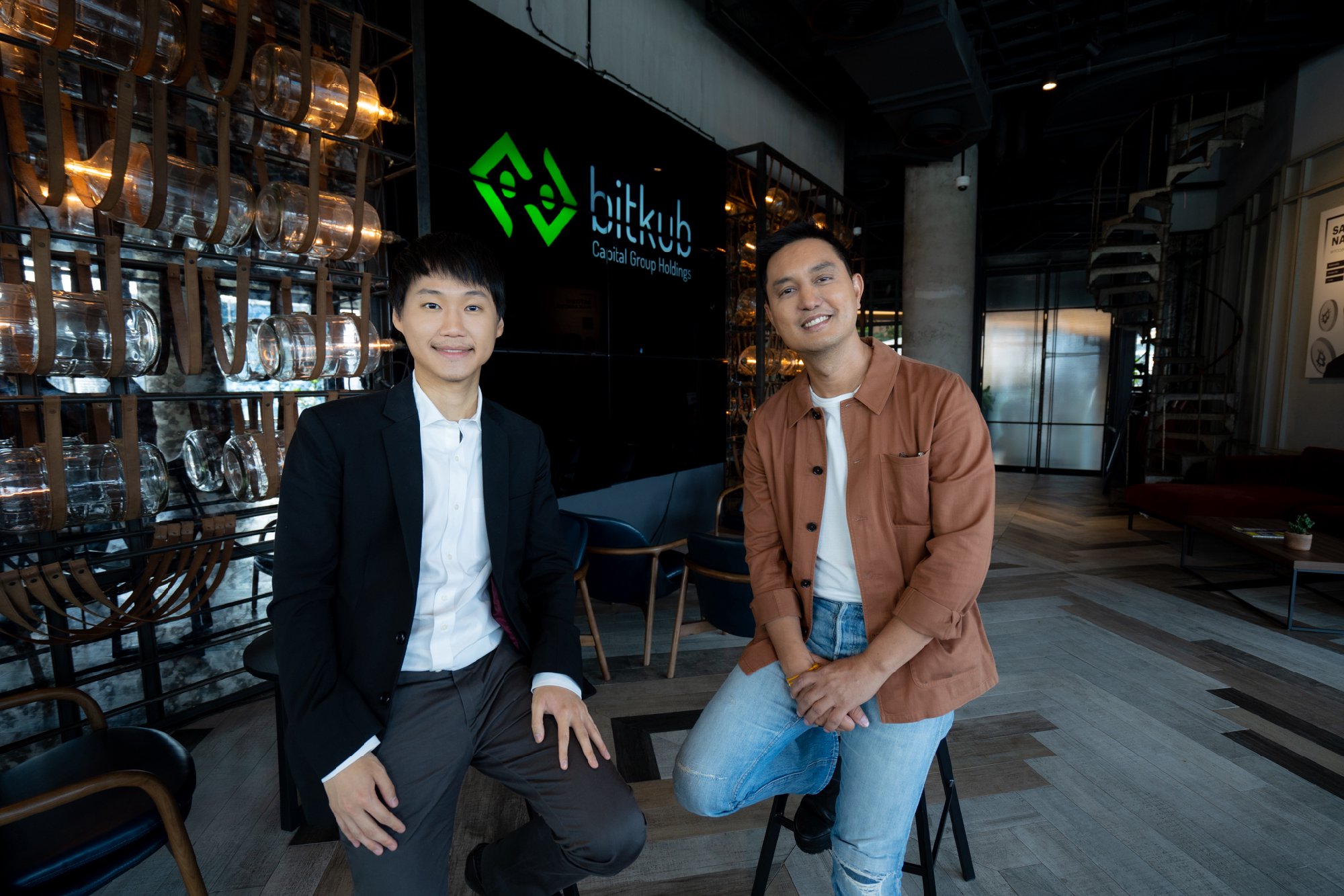 ผมขอนำภาพบรรยากาศจากงาน Chiangmai Web3 City & Metaverse มาให้ทุกท่านชมนะครับ เป็นงานที่ผมรู้สึกสนุกและยินดีมากๆ ที่ได้รับการต้อนรับจากทุกๆ ท…