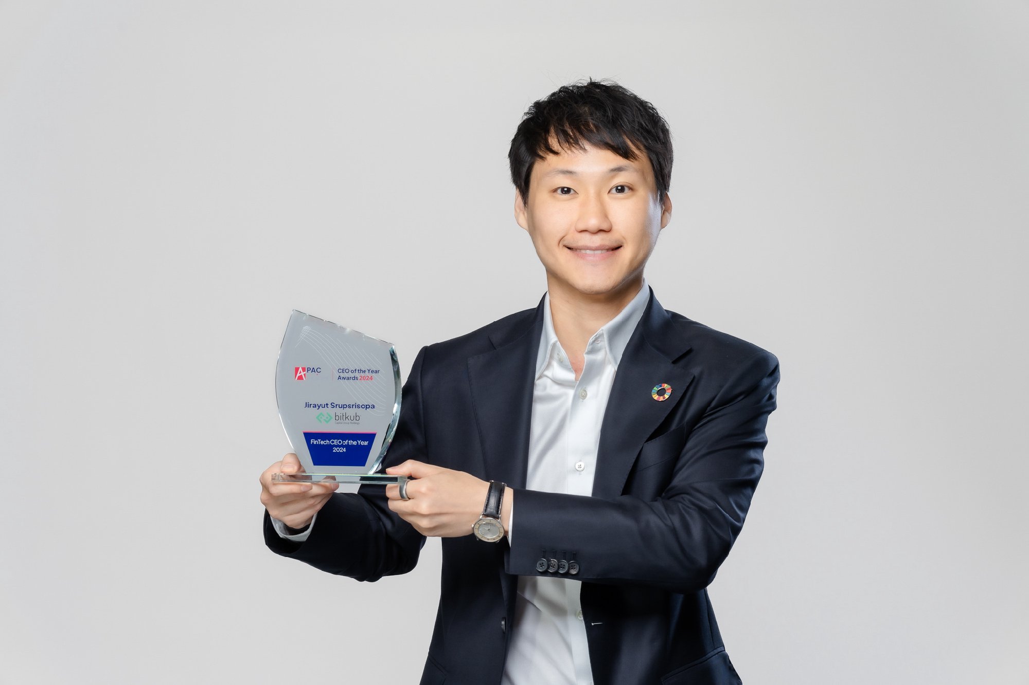 ผมภูมิใจเป็นอย่างยิ่งที่ได้รับรางวัล FinTech CEO of the Year 2024 ในฐานะคนไทยเพียงคนเดียวที่เป็น 1 ใน 17 CEO ของบริษัทในระดับเอเชียแปซิฟิกที…