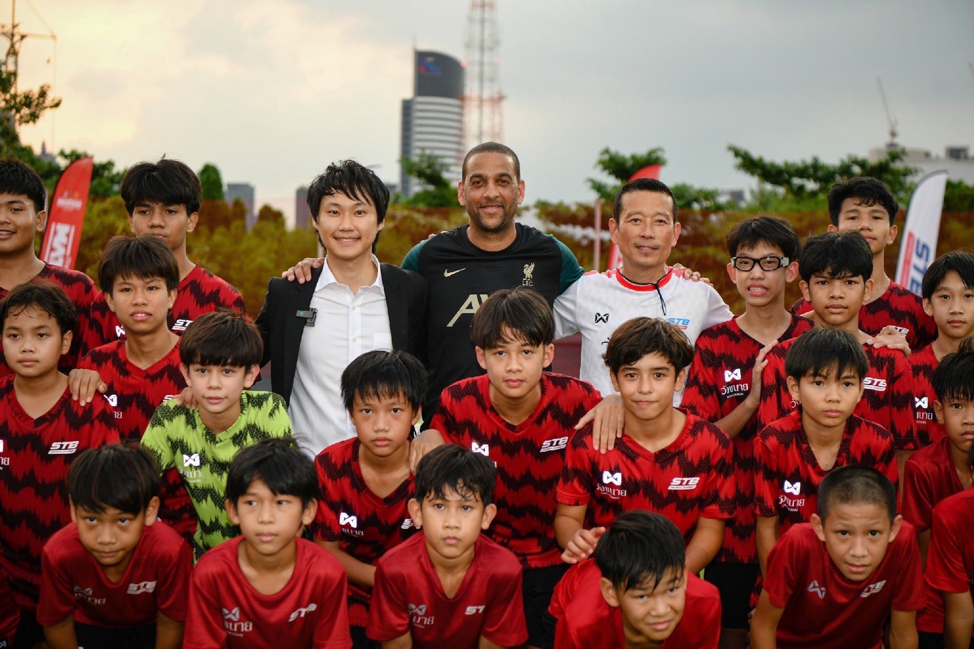 แล้วเจอกันที่เมืองลิเวอร์พูลอาทิตย์หน้าครับ 👋⚽