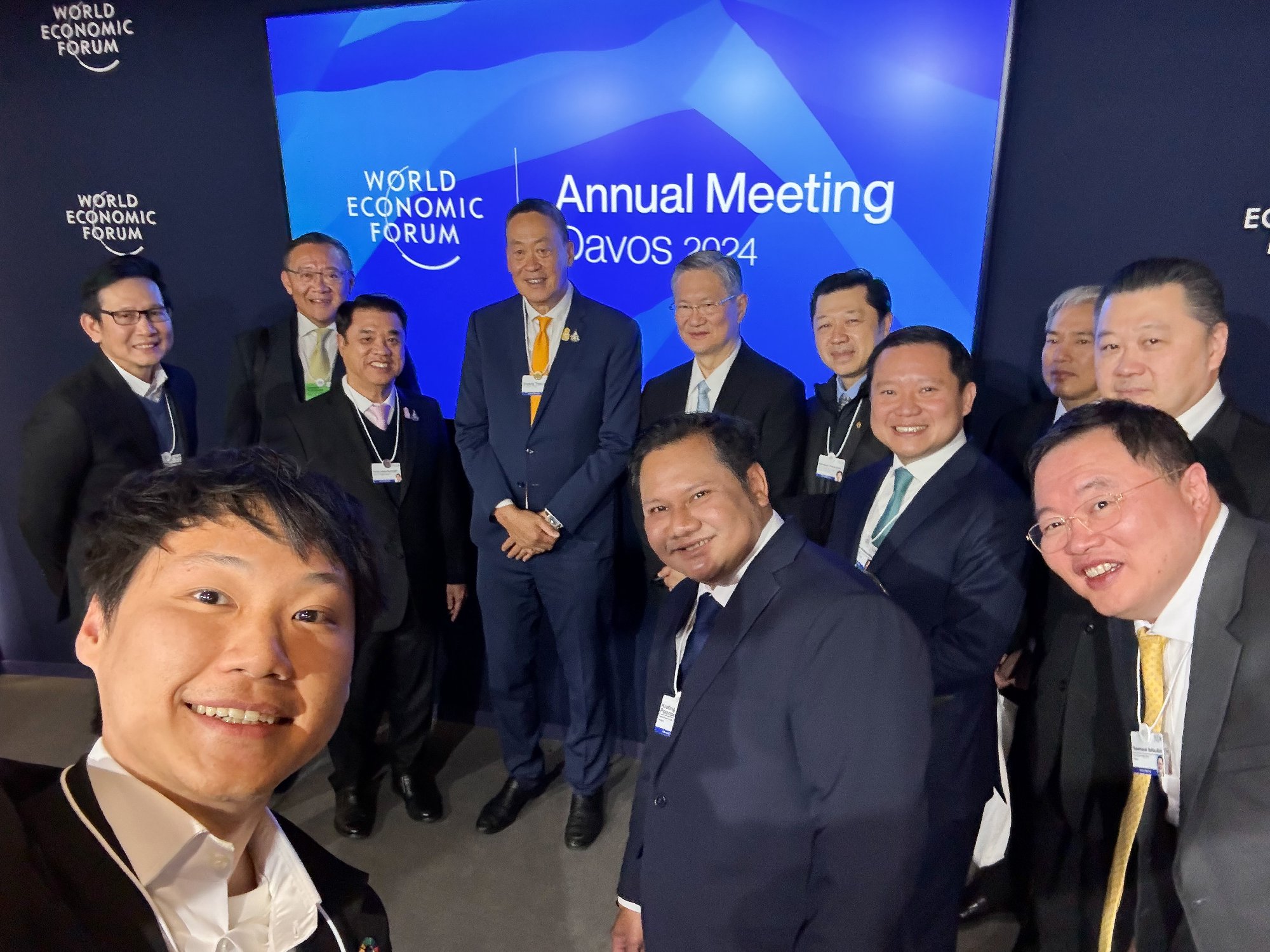 ในงาน World Economic Forum 2024 ครั้งนี้ ผมรู้สึกเป็นเกียรติอย่างยิ่งที่ได้เข้าร่วมประชุม Thailand Country Strategy Dialogue พร้อมถ่ายภาพกับ…