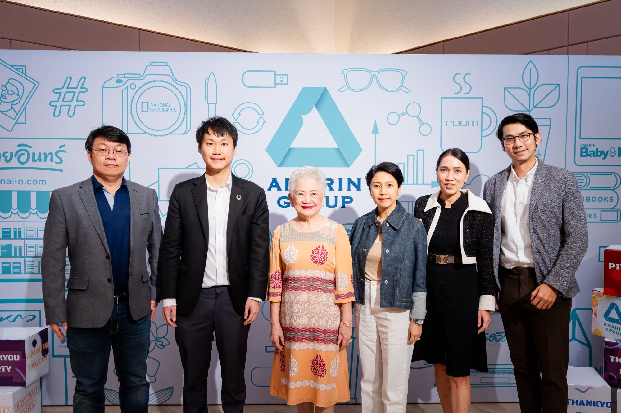 ขอขอบคุณทาง อมรินทร์ คอร์เปอเรชั่นส์ จำกัด (มหาชน) มาก ๆ ครับที่ให้เกียรติเชิญผมร่วมเป็นกรรมการ Project ที่ทางอมรินทร์ได้รวบรวม Talent ในองค…