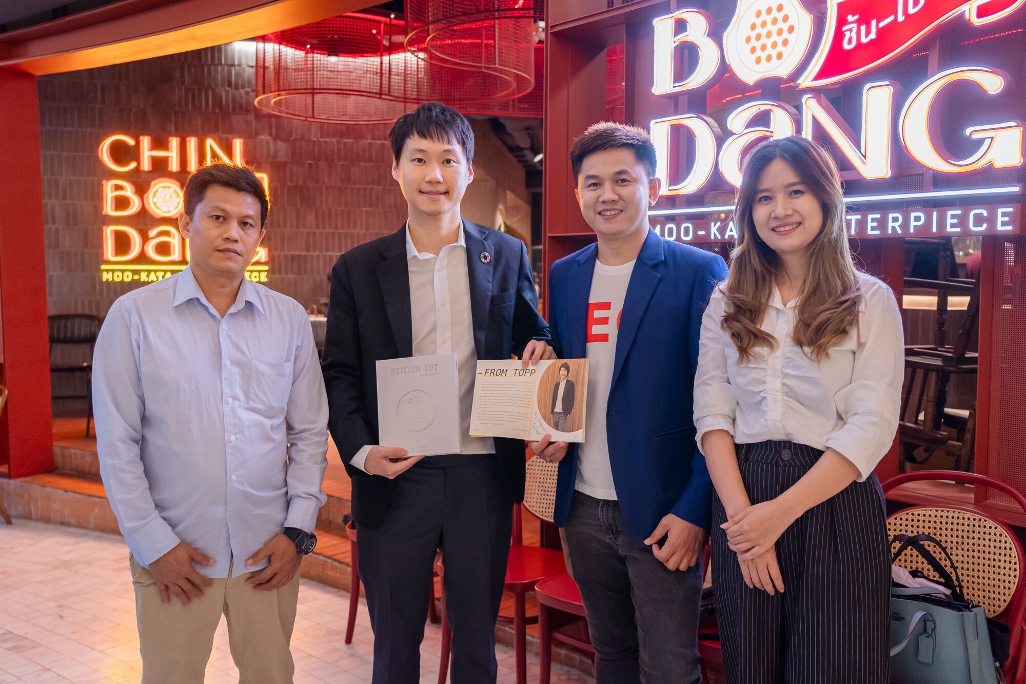 เมื่อวันที่ 11 กันยายนที่ผ่านมา ผมได้มีโอกาสพูดคุยแบบ Exclusive และร่วมรับประทานอาหารเย็นด้วยกันกับผู้ชนะกิจกรรม 'Go Beyond with Topp Jirayu…