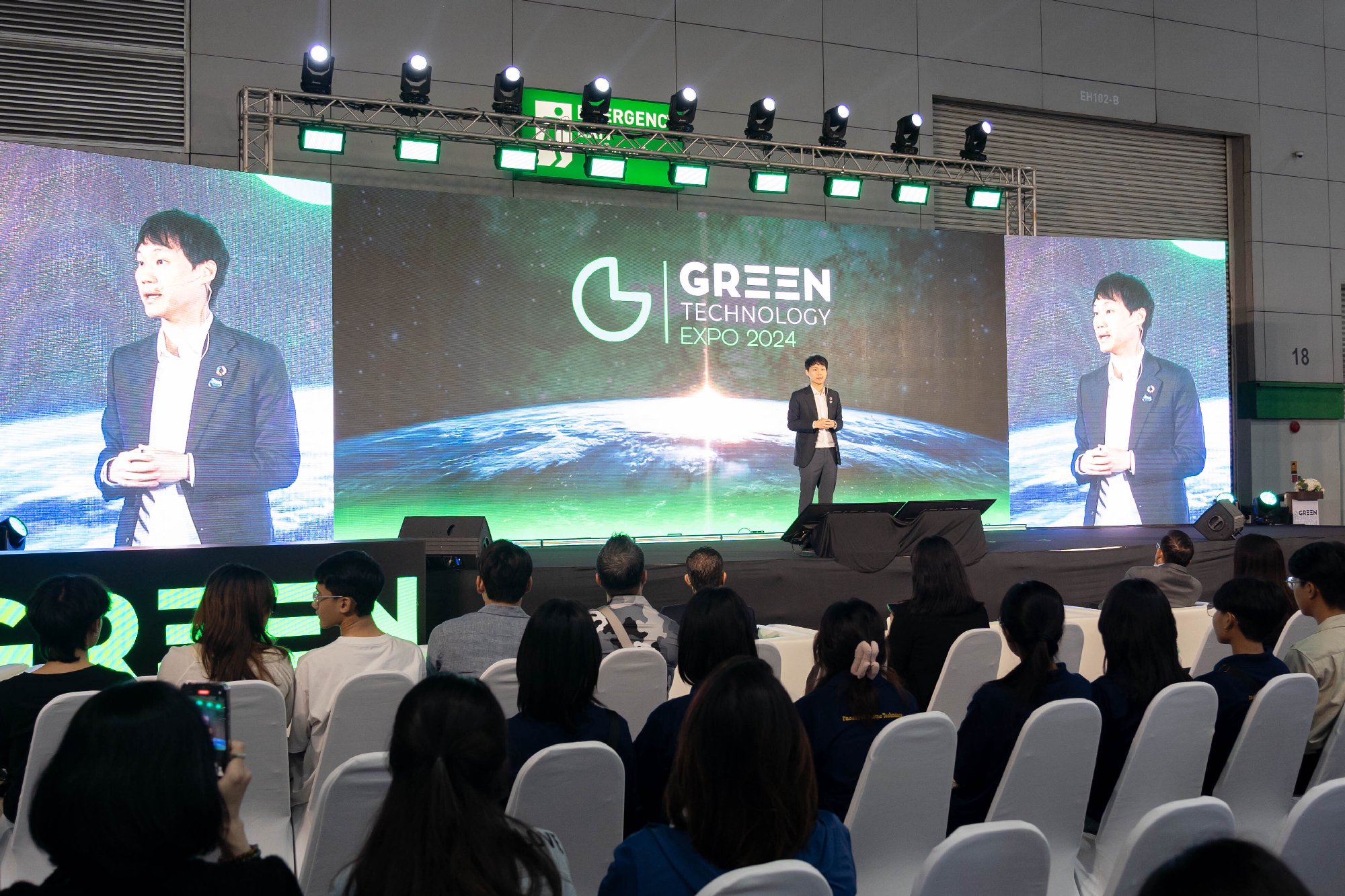 บรรยากาศในงาน Green Technology Expo 2024 ที่ศูนย์นิทรรศการและการประชุมไบเทค เมื่อวันที่ 26 ตุลาคมที่ผ่านมา ซึ่งผมได้อภิปรายในหัวข้อ "การปรับ…