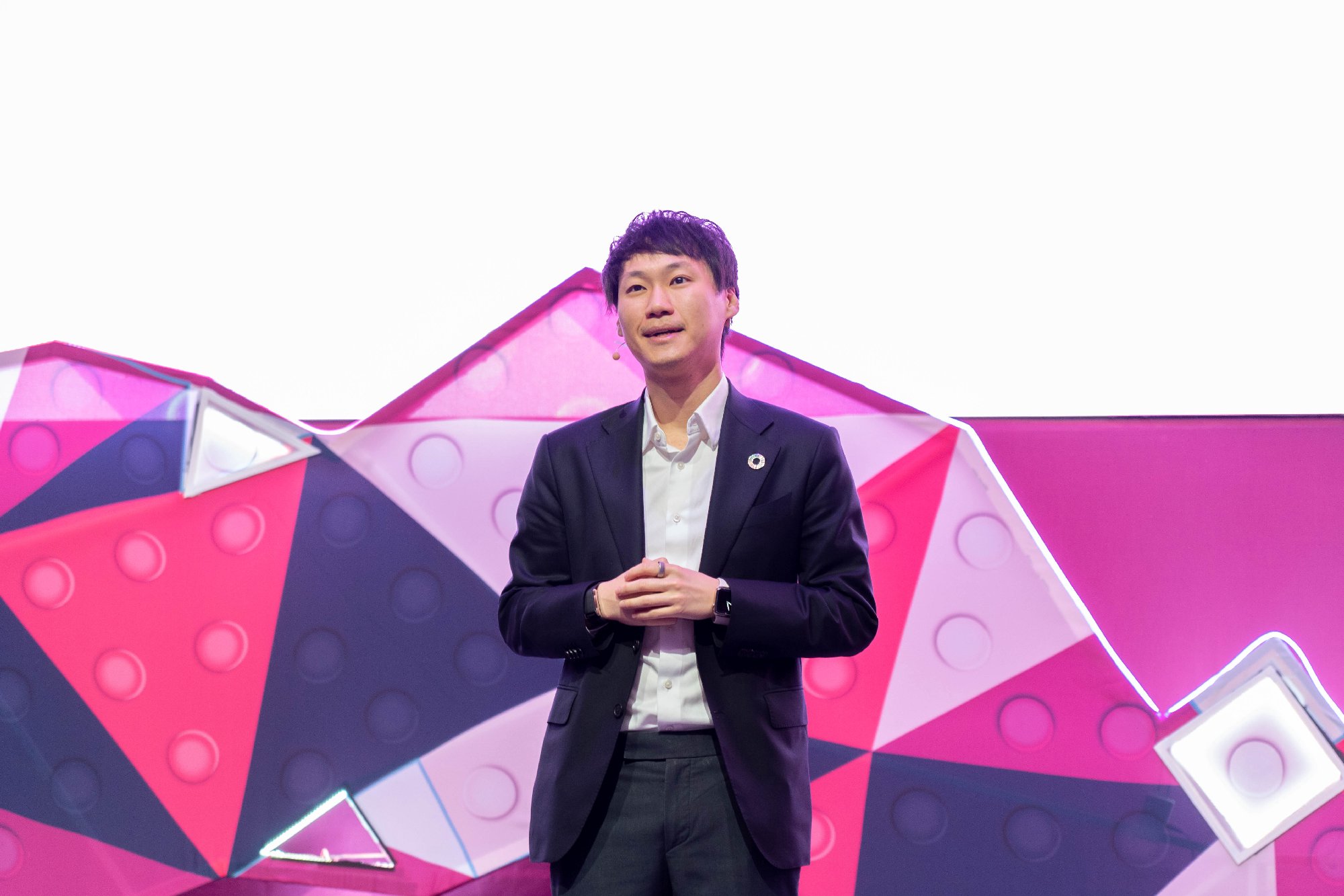 ภาพบรรยากาศในงาน AWS APJ Leadership Forum ที่ดำเนินภายใต้หัวข้อ "Leading with Heart and Driving Transformation" เมื่อวันที่ 20 สิงหาคม ที่ผ่…
