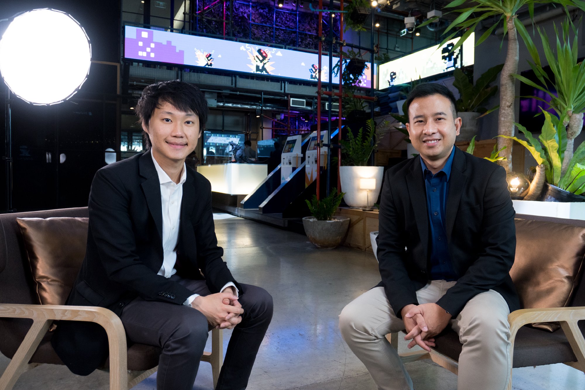 ผมขอขอบคุณทางทีมงานจาก Plan B ด้วยนะครับที่ให้เกียรติมาร่วมถ่ายทำรายการ The PLAYERs ถึงที่ออฟฟิศบิทคับครับ ฝากทุกคนติดตามบทสัมภาษณ์ และบรรยา…