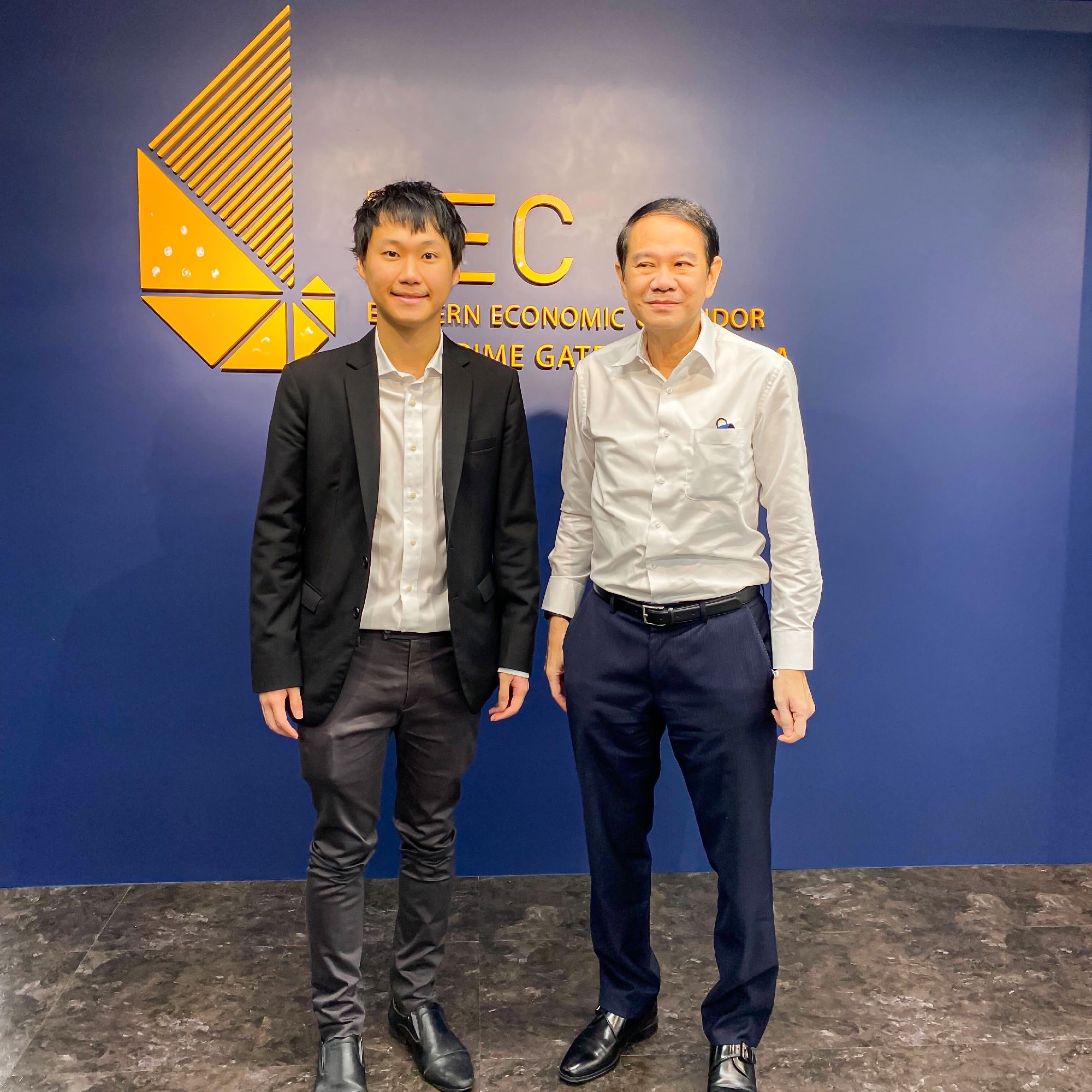 ผมยินดีเป็นอย่างยิ่งที่ได้มาร่วมรับประทานอาหารกับคุณอานันท์ ปันยารชุน เนื่องในโอกาสวันคล้ายวันเกิดครบรอบ 90 ปี ผมขออวยพรให้ท่านสุขภาพแข็งแรง…