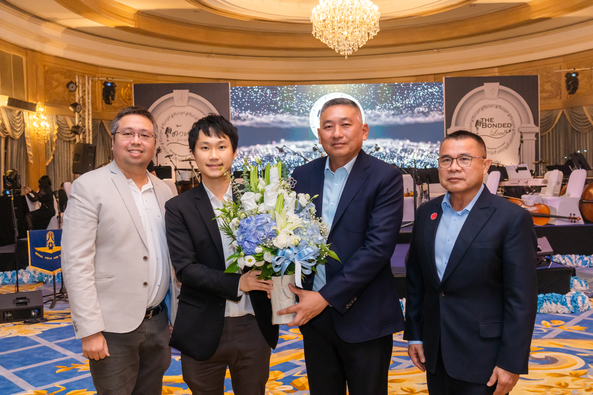 ผมขอขอบคุณทางทีมงาน ประชาชาติ เป็นอย่างมากที่เชิญผมมาร่วมแบ่งปันประสบการณ์ในการทำธุรกิจและประเด็นต่างๆ ในแวดวงเทคโนโลยีครับ ทั้งนี้ฝากทุกท่า…