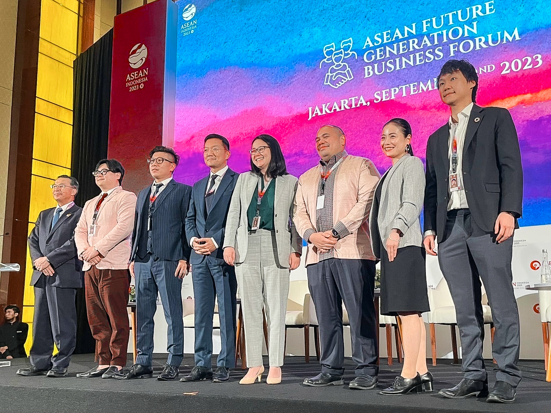 วันที่ 2 กันยายนที่ผ่านมา ผมได้มีโอกาสเป็นตัวแทนจากประเทศไทย ในงาน 'ASEAN Future Generation Business Forum' เมืองจาการ์ตา ประเทศอินโดนีเซีย…