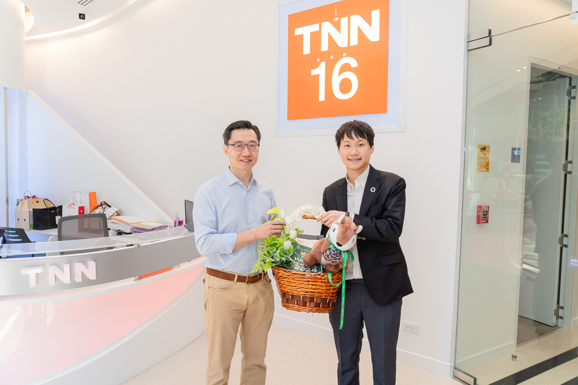 ผมได้มีโอกาสเข้าไปพบกับพี่ ๆ ทาง TNN เพื่อสวัสดีปีใหม่และขอบคุณที่สนับสนุนทางบิทคับ แคปปิตอล กรุ๊ป มาเป็นอย่างดีมาโดยตลอดครับ