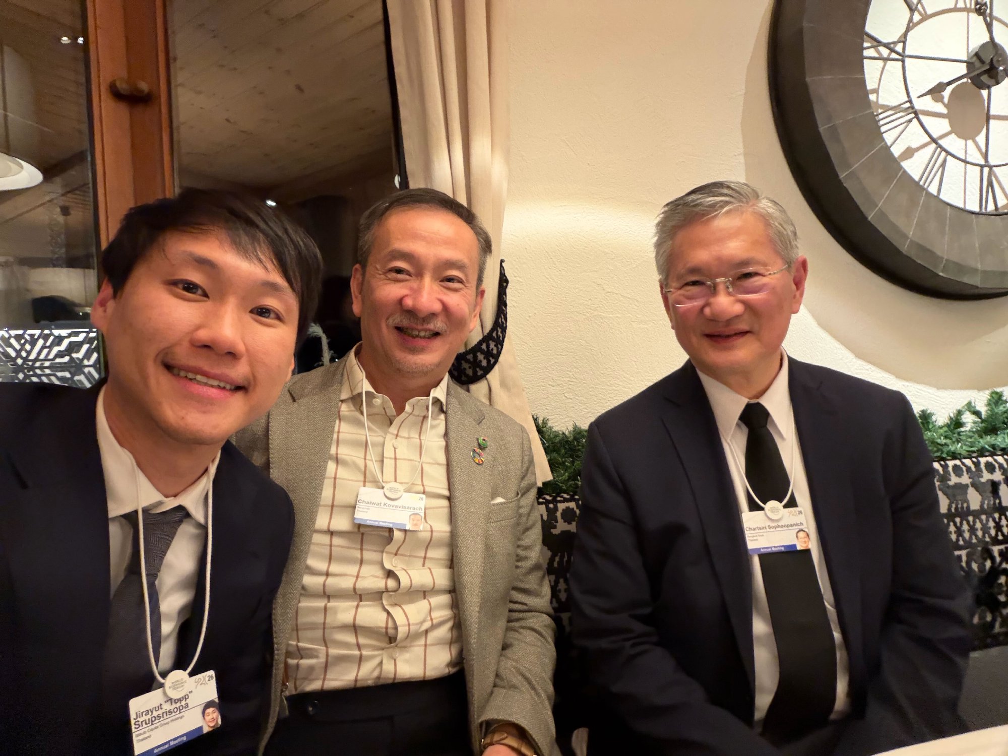 I had a great conversation with Khun Chaiwat Kovavisarach of Bangchak and Khun Chartsiri Sophonpanich of Bangkok Bank during the Thailand Di…