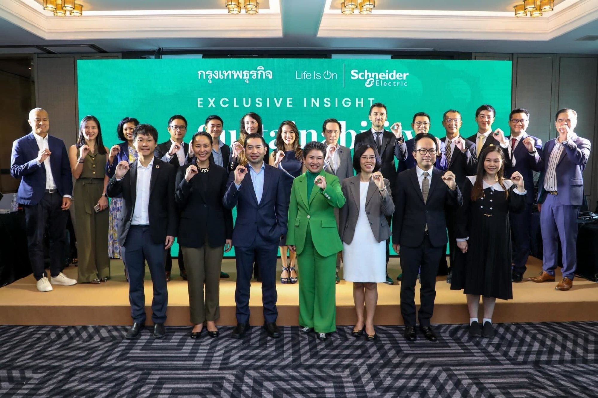 ผมรู้สึกยินดีอย่างยิ่งที่ได้รับเชิญเข้าร่วมงาน Exclusive Insight Sustainability Talk และได้พบคุณ Stephane Nuss ประธานกลุ่มคลัสเตอร์ ดูแลประเ…