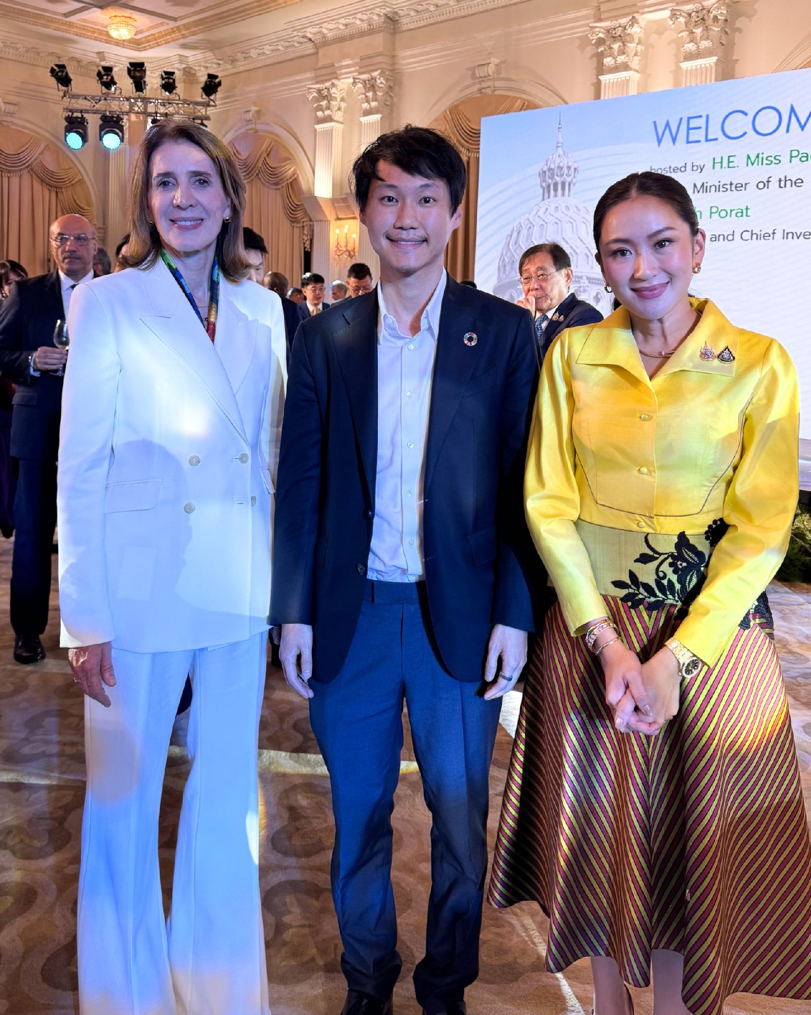 ผมรู้สึกเป็นเกียรติอย่างยิ่งที่ได้รับเชิญจากคุณแพทองธาร ชินวัตร นายกรัฐมนตรี ให้เข้าร่วมงานเลี้ยงรับรองคุณ Ruth Porat ประธานและประธานเจ้าหน้…