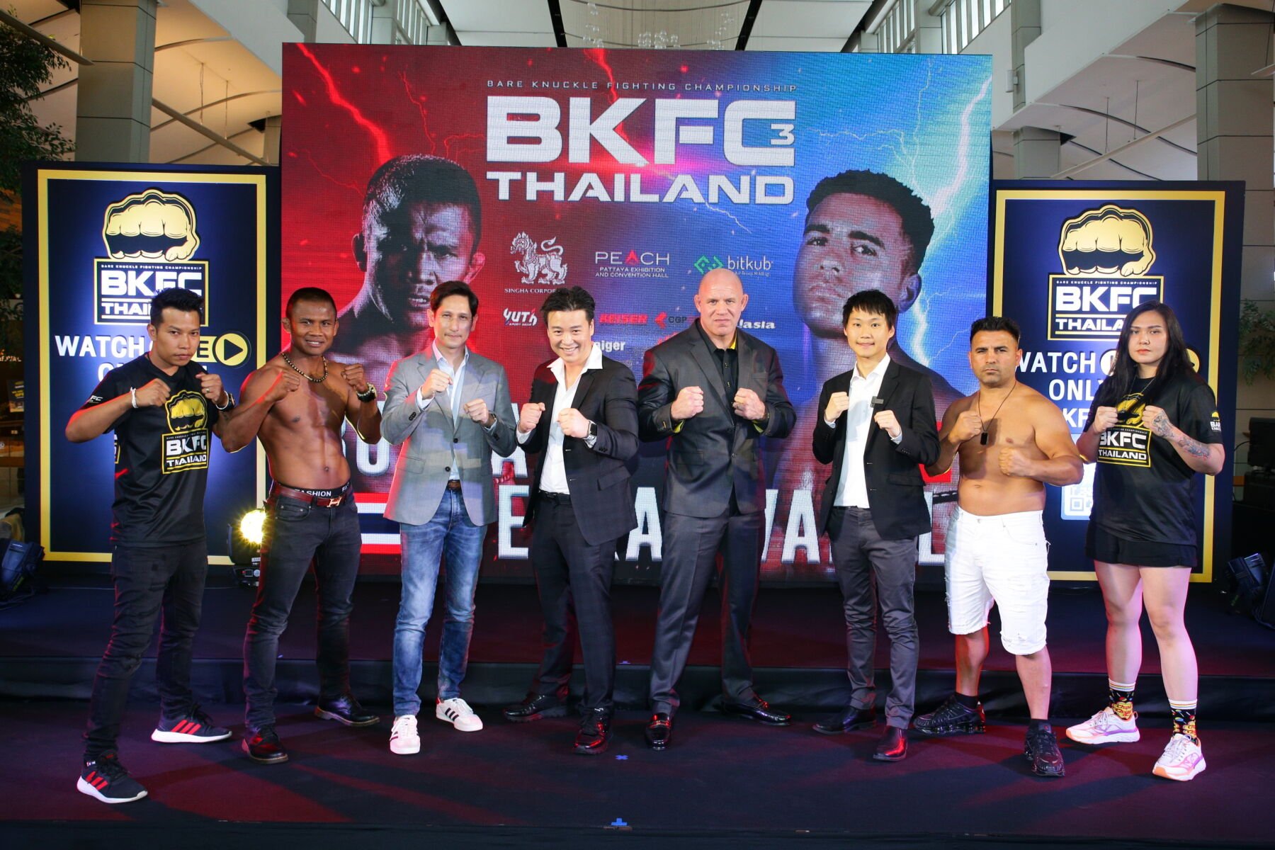 คลิปสัมภาษณ์พิเศษ บัวขาว ลงสังเวียนชก BKFC THAILAND 3 BY SINGHA ระเบิดความมันส์ 3 กันยายน