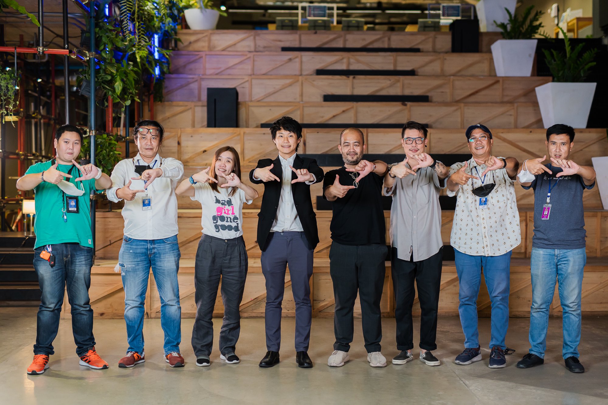 ผมขอนำภาพบรรยากาศงาน "Panel Discussion: A Walkthrough of the Blockchain Ecosystem" ในวันที่ 15 มิถุนายนที่ผ่านมามาฝากทุกคนด้วยนะครับ อีกทั้ง…