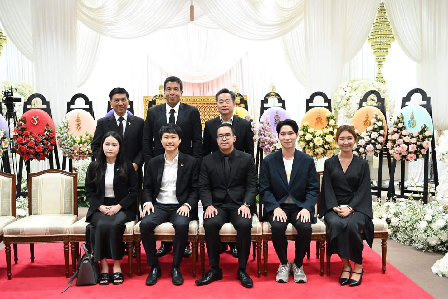 ผมขอแสดงความเสียใจและขอเป็นกำลังใจให้กับคุณชัชชาติ ผู้ว่าราชการกรุงเทพมหานคร และคุณแสนดี ลูกชาย สำหรับการสูญเสียที่เกิดขึ้นในครั้งนี้ด้วยครั…
