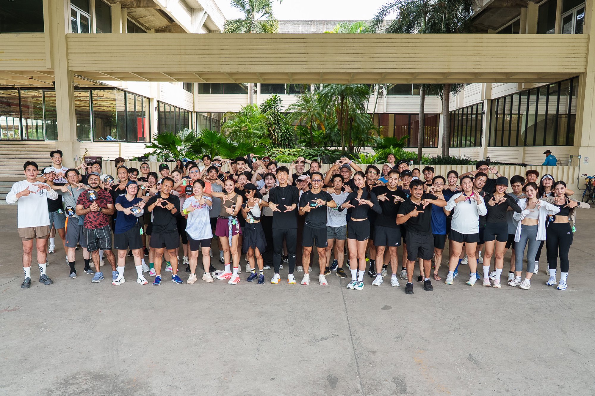 I had the opportunity to join the morning run with everyone at the Pudgy Coffee Run x Bitkub event at Benjakitti Park, organized in collabor…