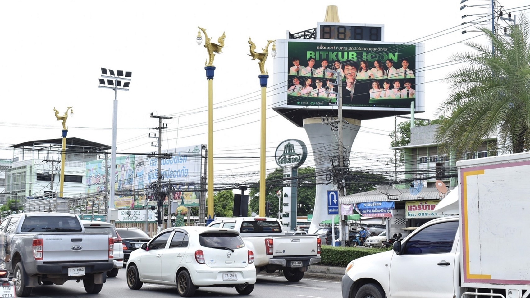 ผมขอขอบคุณ ทีมงานของสถาบันการจัดการปัญญาภิวัฒน์ ที่ให้เกียรติมาเยี่ยมและถ่ายทำวิดีโอสัมภาษณ์กันถึงที่ออฟฟิศ บิทคับ ด้วยนะครับ 🙏
