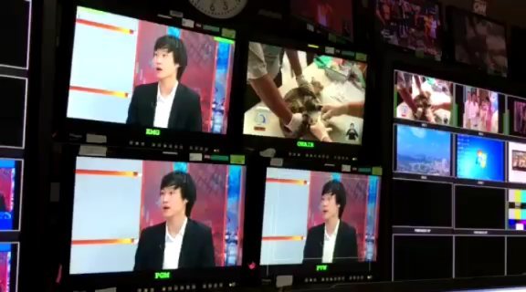 See Topp Jirayut Srupsrisopa's latest updates