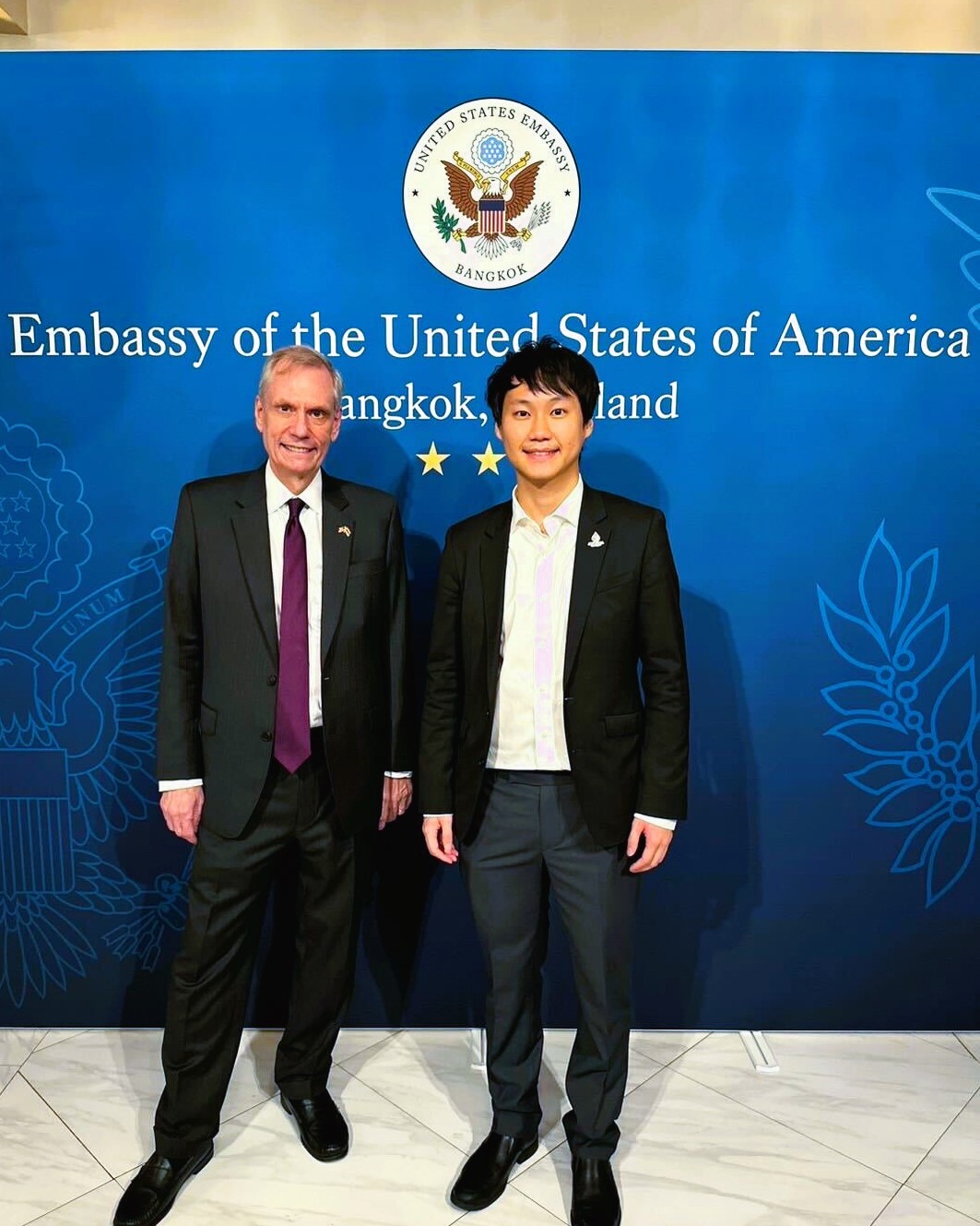 ผมขอแสดงความยินดีกับท่าน H.E. Robert Godec ที่เพิ่งเข้ารับตำแหน่ง เอกอัครราชทูตสหรัฐอเมริกาประจำประเทศไทย และทาง Bitkub หวังเป็นอย่างยิ่งที่…